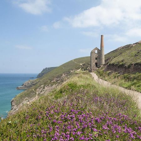 Above The Beach St Agnes  Eksteriør bilde